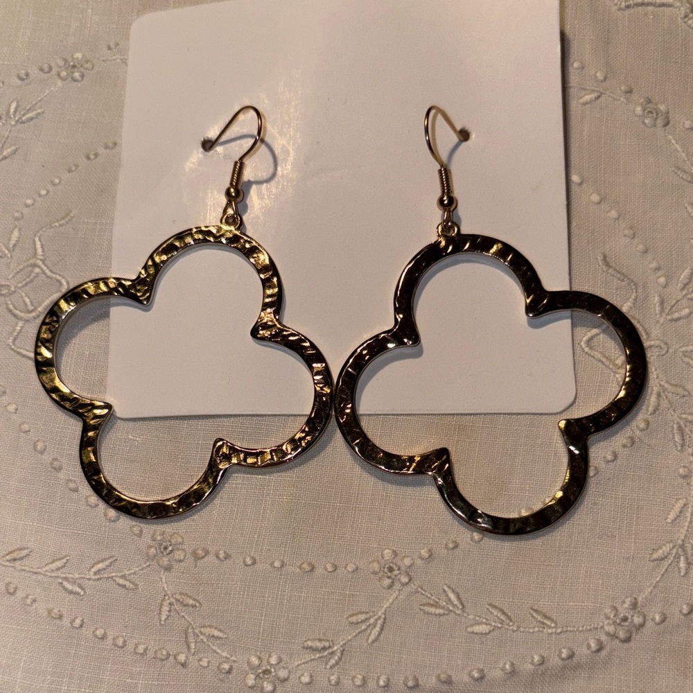 Gold Clover Hoop Earrings, size in pics  $19